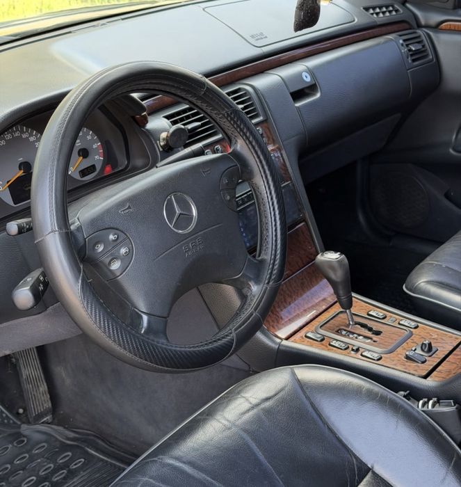 Mercedes-Bens w210