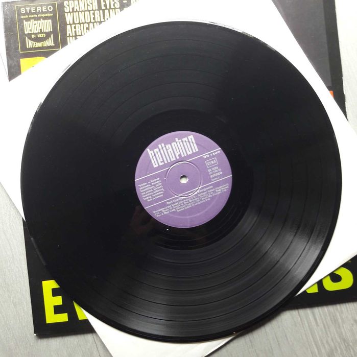 Bert Kaempfert World Evergreens LP