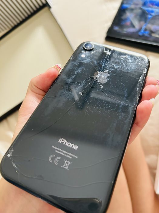 Iphone XR - leia a legenda
