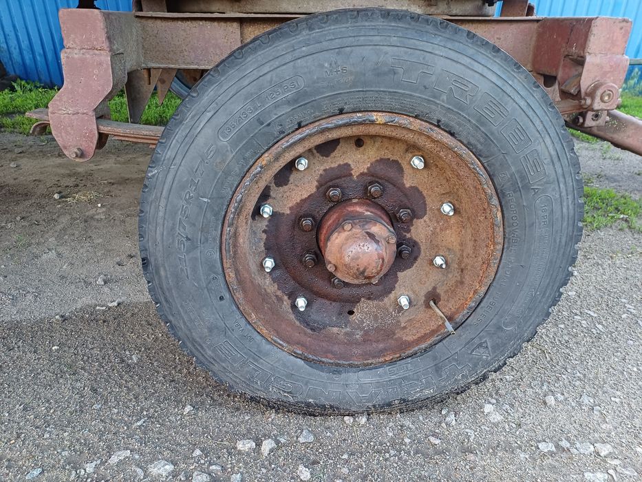Продам прицеп 2птс4