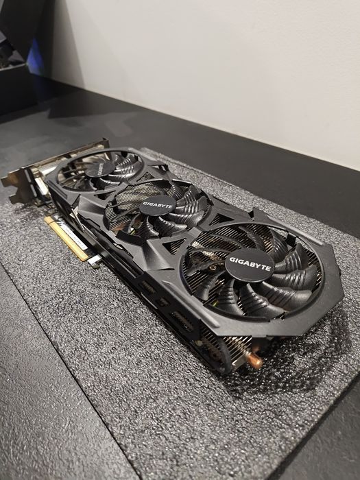 Gigabyte GeForce GTX 980 Windforce 3X 4GB GDDR5