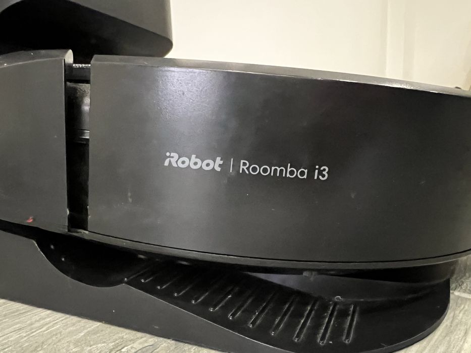 Irobot Roomba i3