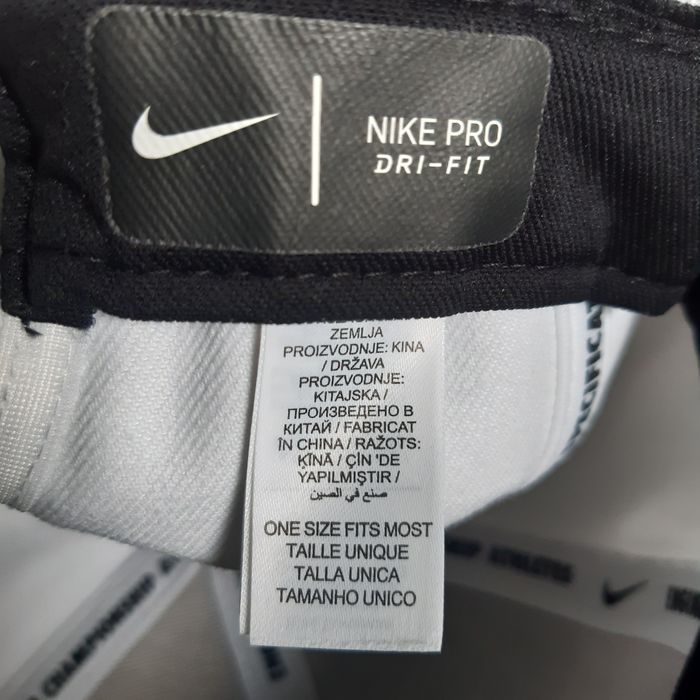Кепка, бейсболка нова Nike   pro  gri-fit  1 size