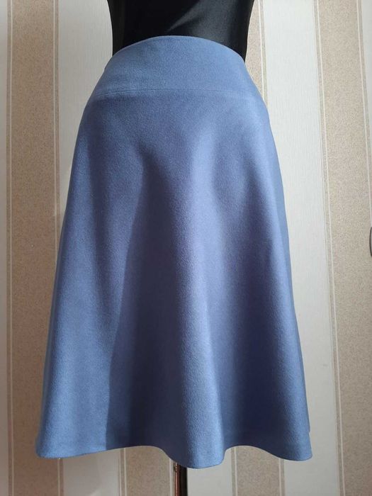 Спідниця міді, демі, тепла.