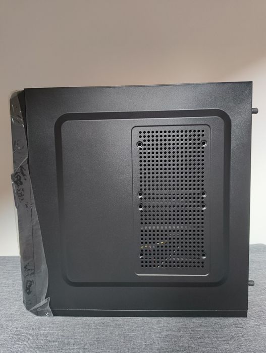 Caixa NOX Pax ATX Mid Tower - Nova
