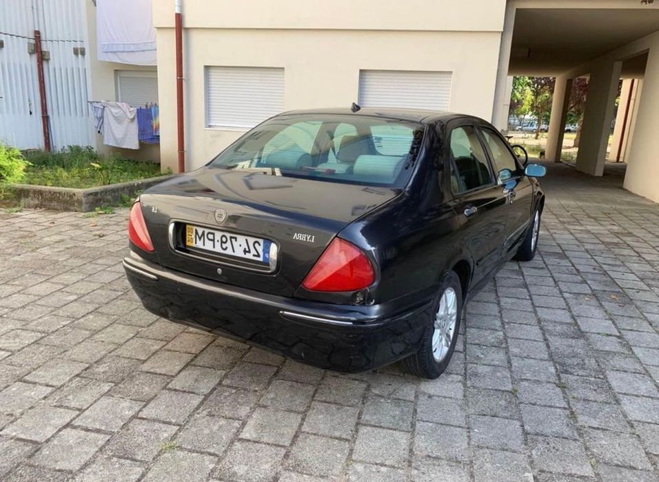Lancia Lybra 1.6