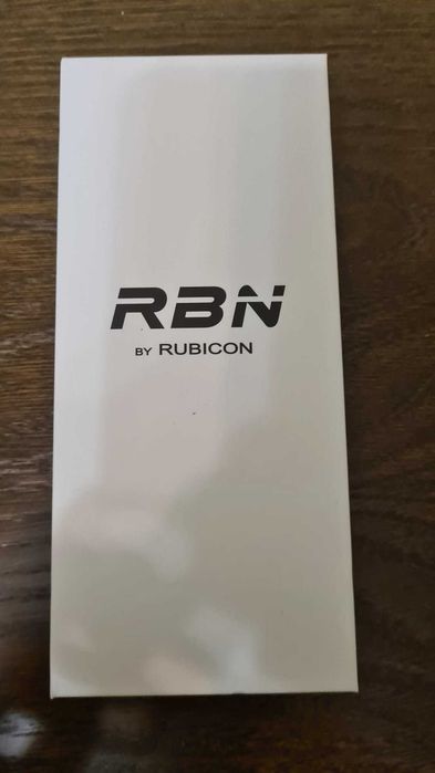 Smartwatch Rubicon RNCF 30 damski różowe lub złote