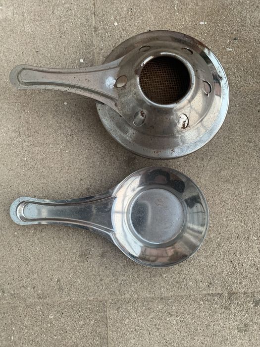 Fondue esmalte branco 6 pess.+lamparina+Livro do Fondue+6 forquilhas