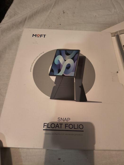 Moft stojak na tablet