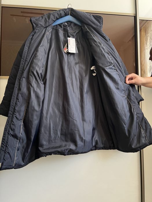 нова куртка розмір L