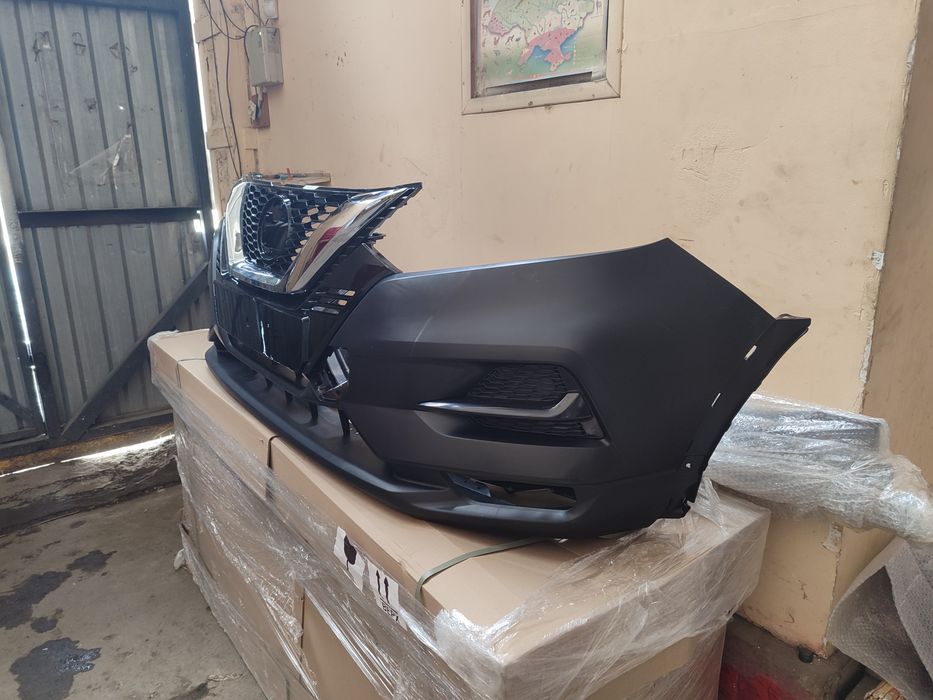 Бампер в соборі на Nissan Rogue Sport/Qashqai 2019 2020 2021 2022