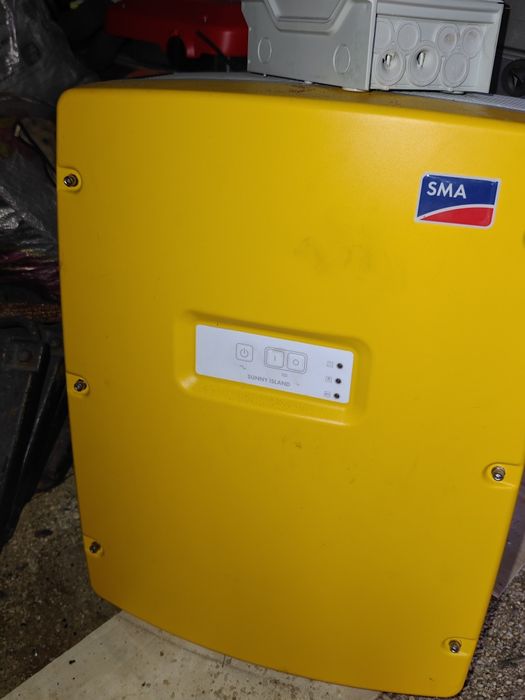 Pack inversor e bateria fotovoltaico