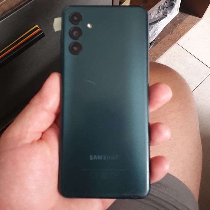 Продам смартфон ZTE A 36 4+8/64Gb