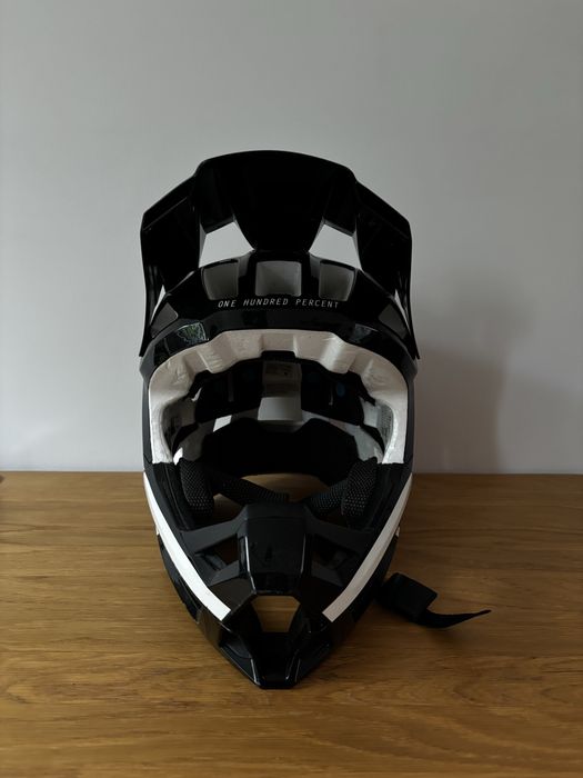 Kask fullface rower firmy 100% Trajecta + Gogle 100% Strata 2