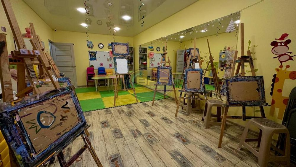 Продаж / Офіс під садок, школу розвитку, клініку, стоматологію, салон краси, фасад, вул. Костанді, Київський район, Одесса
