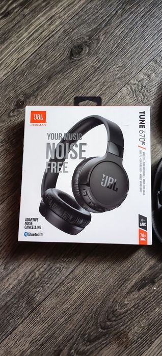 Sluchawki JBL tune 670nc