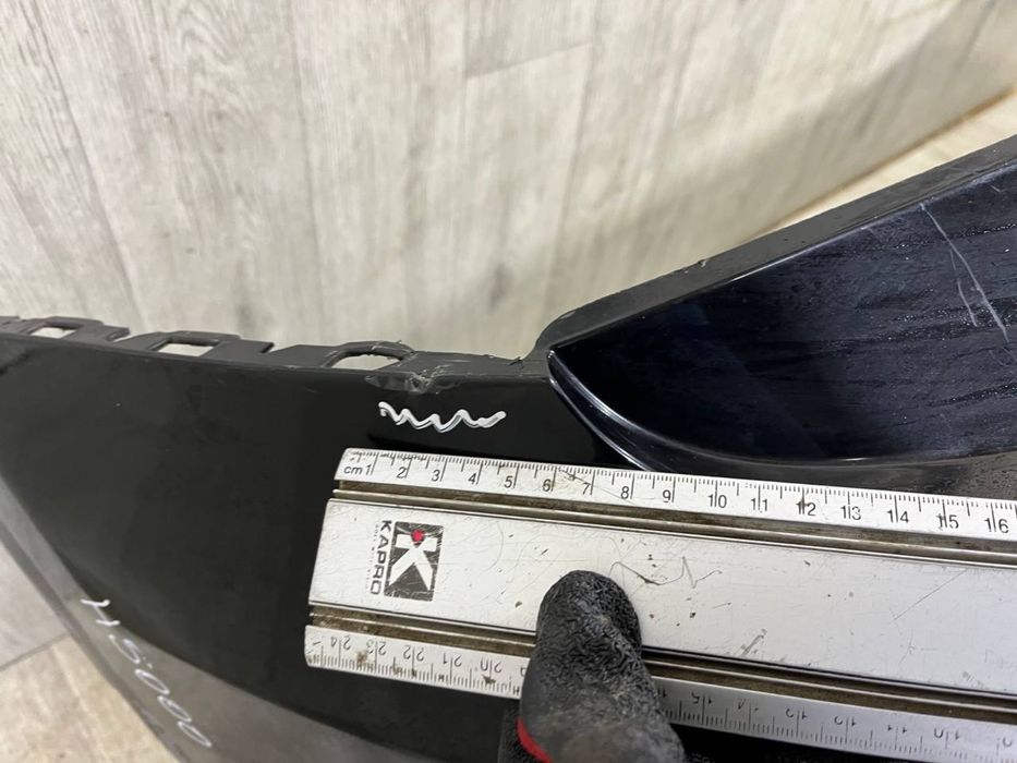 Бампер задний Audi Q3 / 2010 2011 2012 2013 2014 2015 г. / 8U0807511C