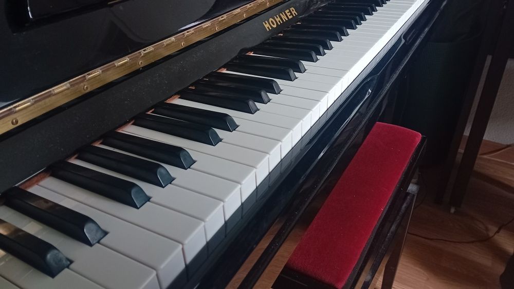 Piano Honner vertical