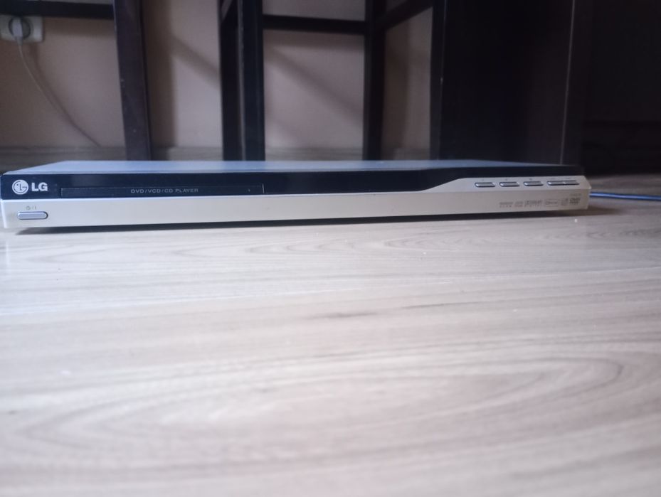 DVD odtwarzacz LG