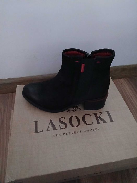 Kozaki damskie Lasocki skóra jak nowe