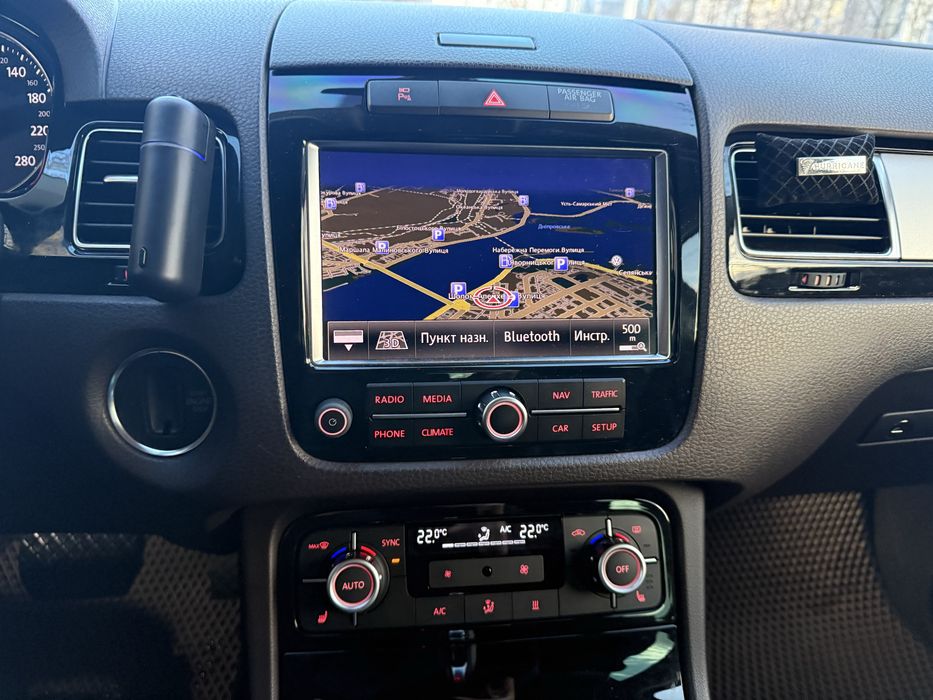 Продам Volkswagen Touareg 2013 3.0 дизель