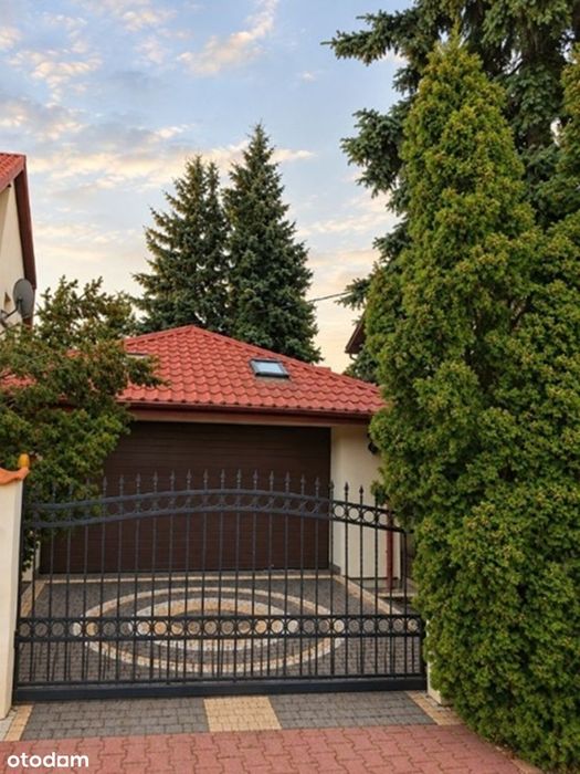 Dom W Andrespolu - Przestrzeń, Lokalizacja I Ogromny Potencjał !!!