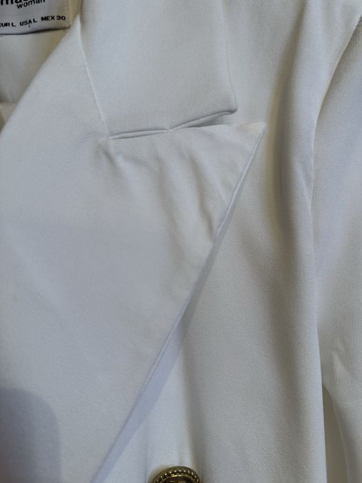 Білий жіночий піджак Італія розмір М