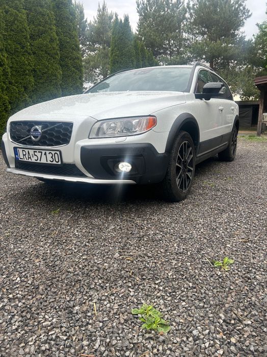Volvo XC70 2.0 D5 245 KM Automat – 2016r. – 135 tys. km