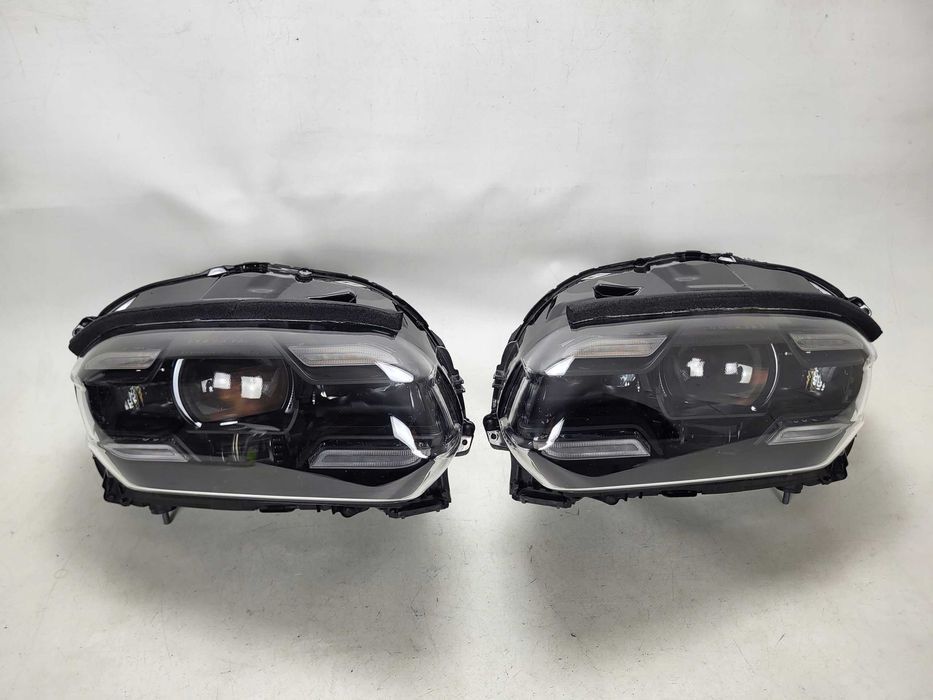 Фары передние Фара правая левая Porsche Taycan разборка