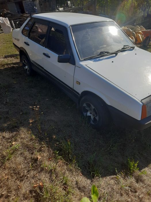 Продам ваз 21099