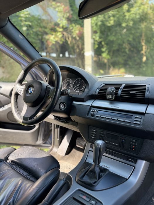 Bmw x5 3.0d 2005г
