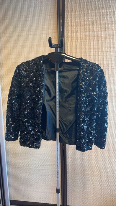 Піджак с паєтками