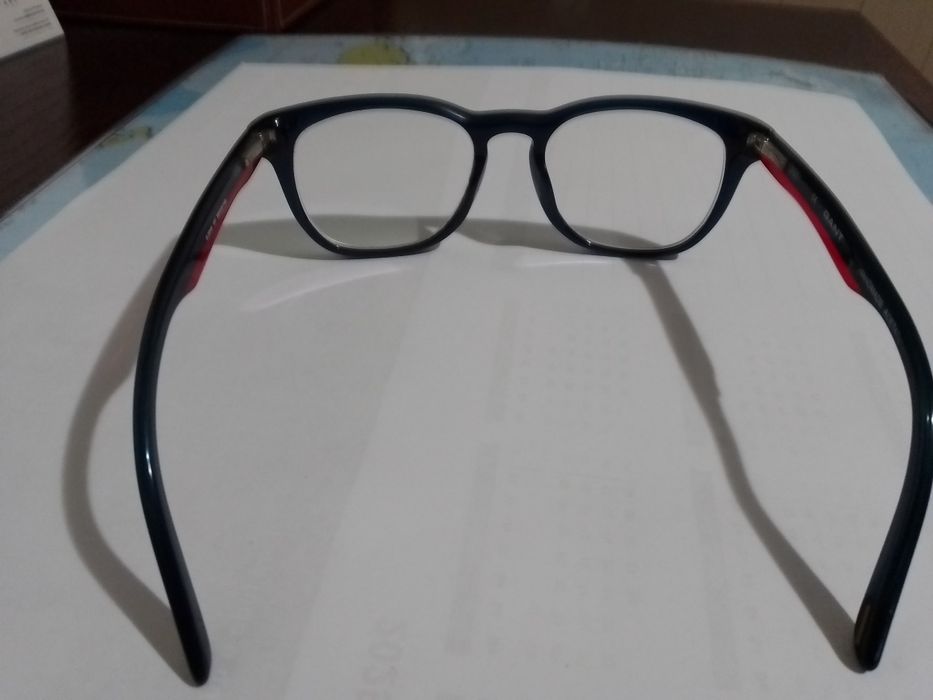 Vendo óculos GANT graduados