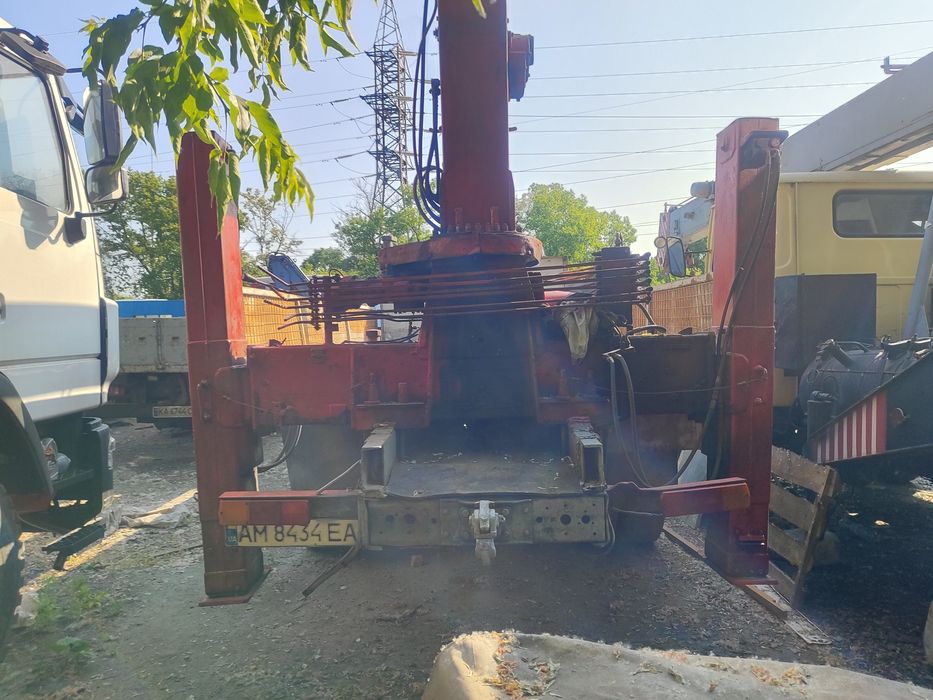 Продам Камаз манипулятор: 10 000 $ - Вантажні автомобілі Київ на Olx