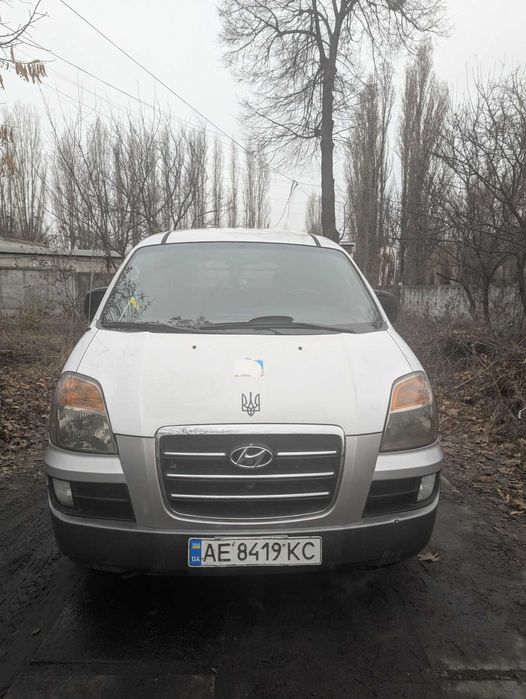Хюндай Н1 мікроавтобус
