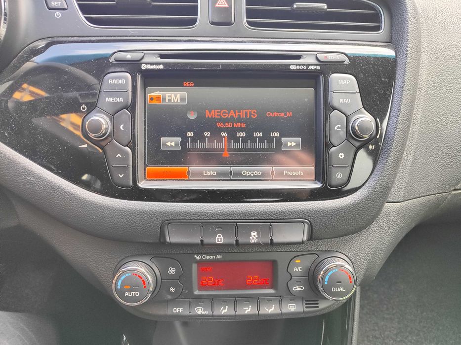 Kia Ceed 1.4 CRDi Prime – Maio 2015 – Diesel
