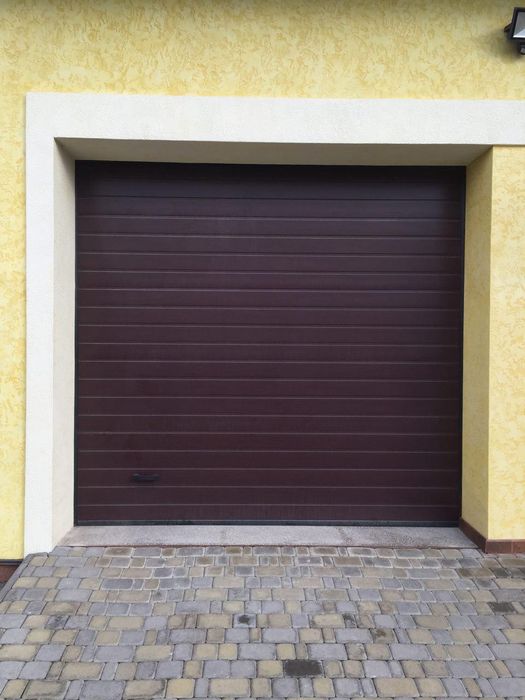 Захисні ролети , гаражні ролети