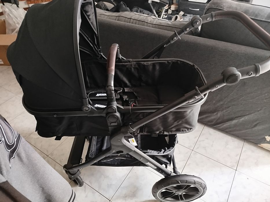 Carrinho de bebé 3 em 1