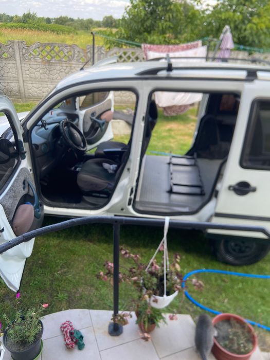 Продаю Fiat siblings 1.9 дизель 2002