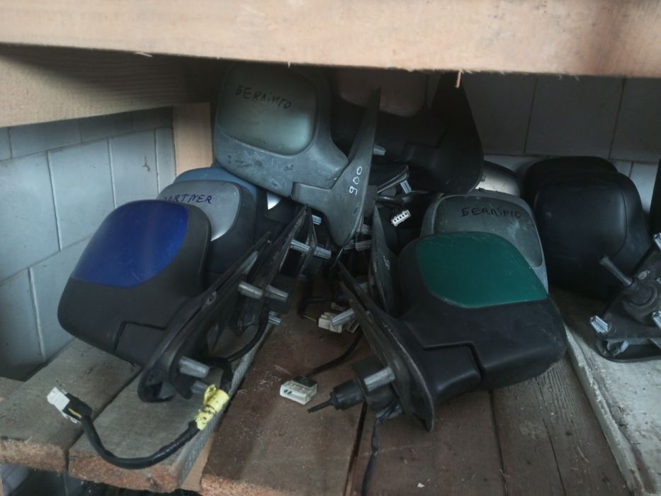 Розбірка передні дзеркала до Сітроен Берлінго