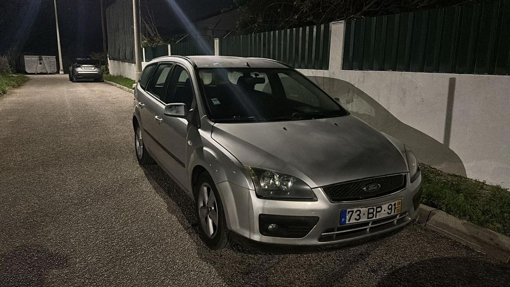 Ford Focus, carrinha 2006 1.3 gasolina, recém feita manutenção.
