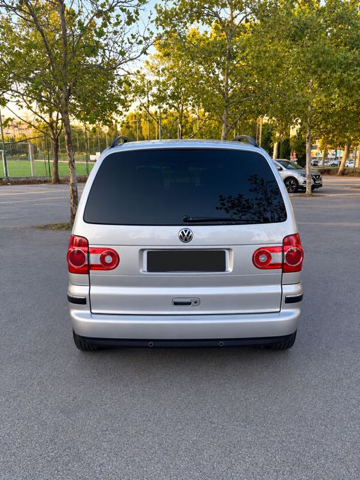 Volkswagen Sharan 2.0 TDI 140 CV — 2008 / Nacional foto 3