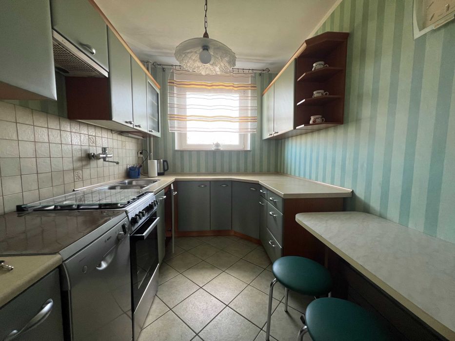 Pokój jednoosobowy w urządzonym mieszkaniu na Ratajach