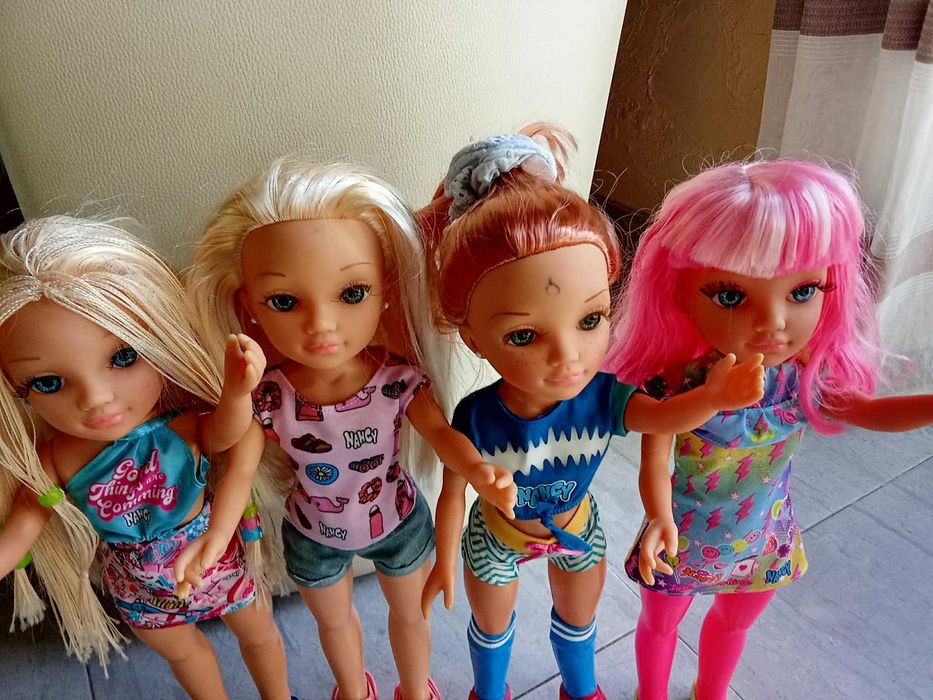 4 bonecas nancy como novas