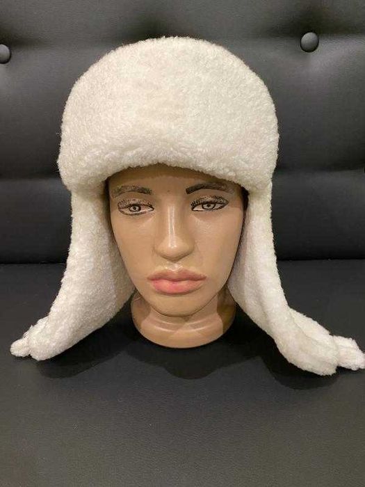 Вушанка ушанка барашек тедди молочный цвет флис на кнопочках