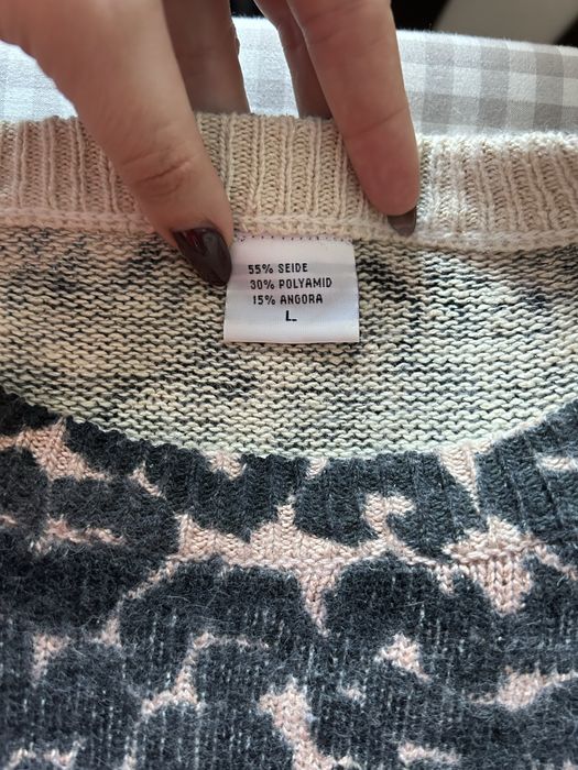 Jedwabny sweter w panterkę puszysty z angorą tozmiar L/40