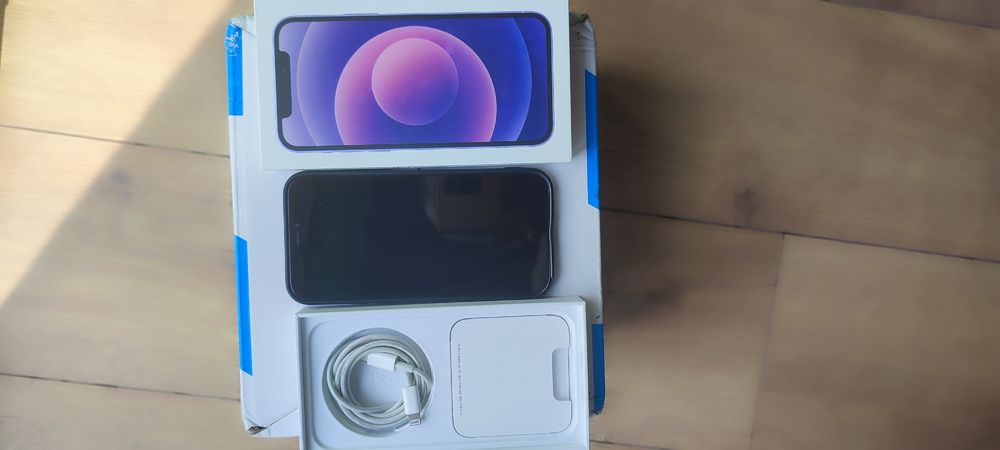 iPhone 12 64gb fioletowy