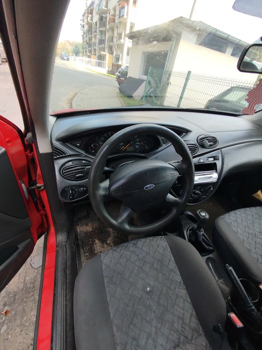 Ford Focus 1.4 benzyna | 2001 r. | 210 000 km | Hatchback
