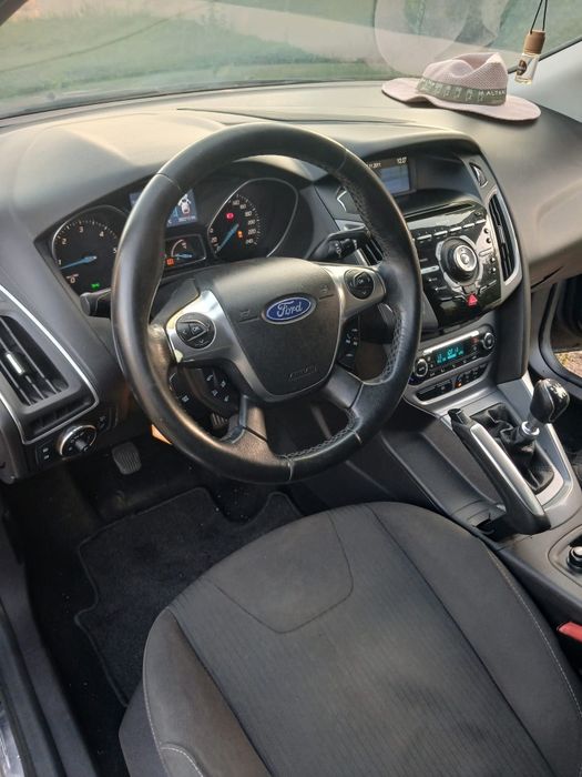 Ford focus Salvado
