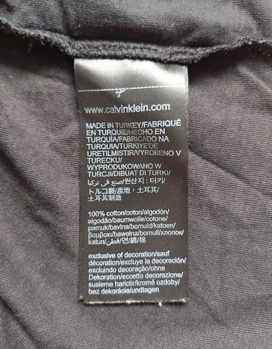 Футболка жіноча укорочена calvin klein  p. М